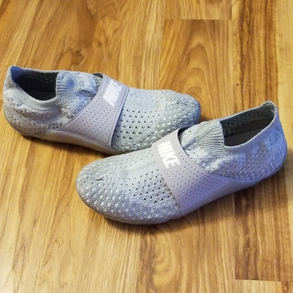 Nike Shoes - Nike City Knifes Slip Ons